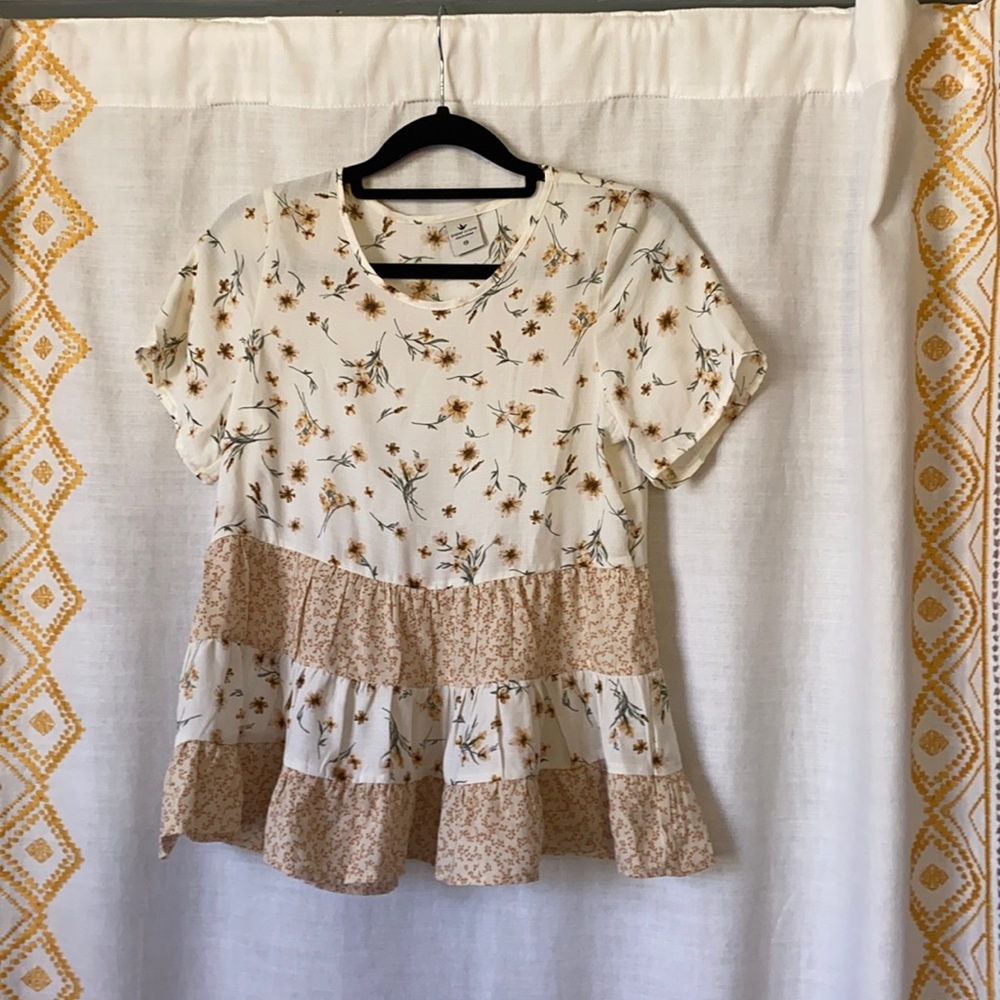 NWOT Paper Crane Babydoll Top